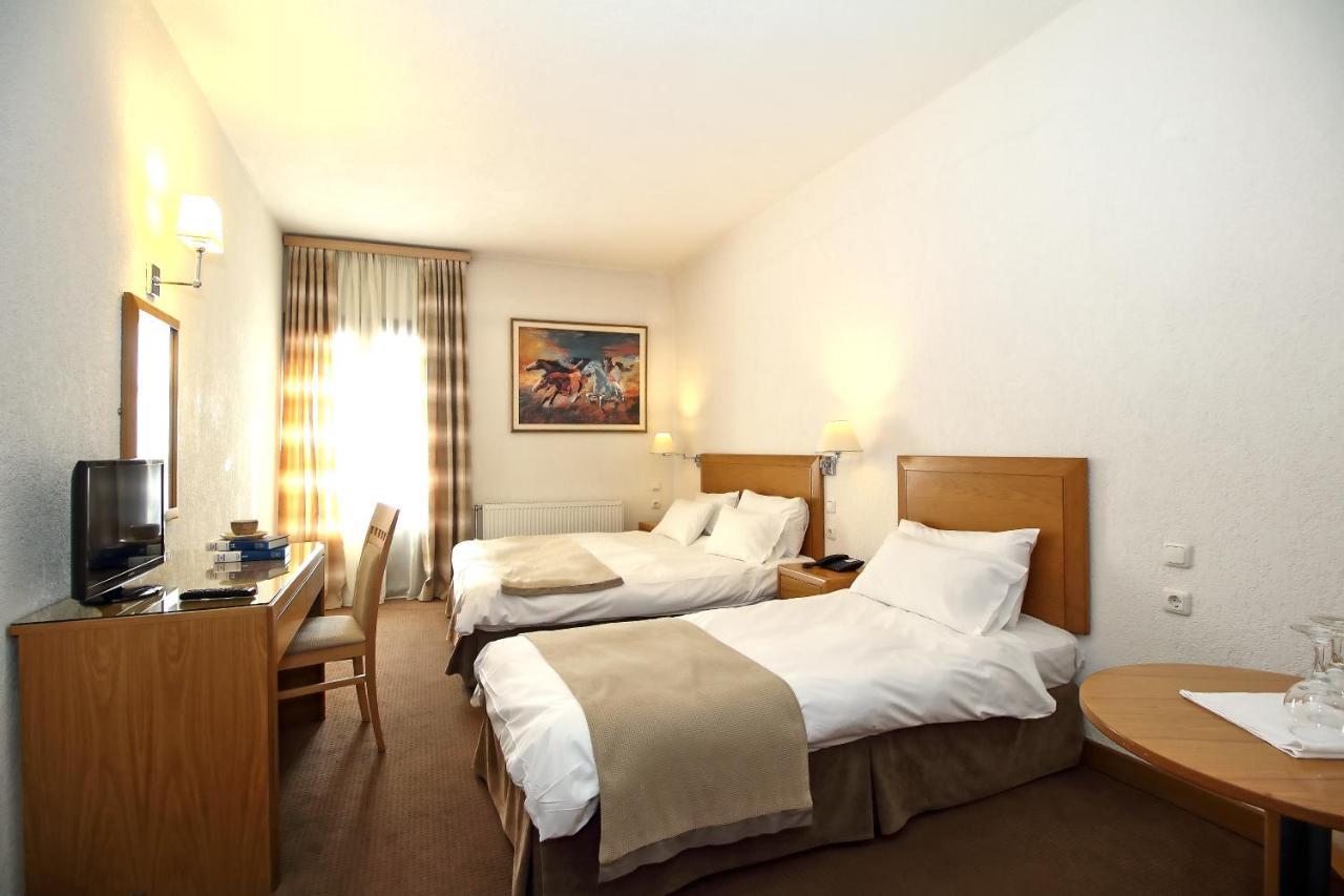 Boutique Hotel Parnassia อาราโชวา ภายนอก รูปภาพ